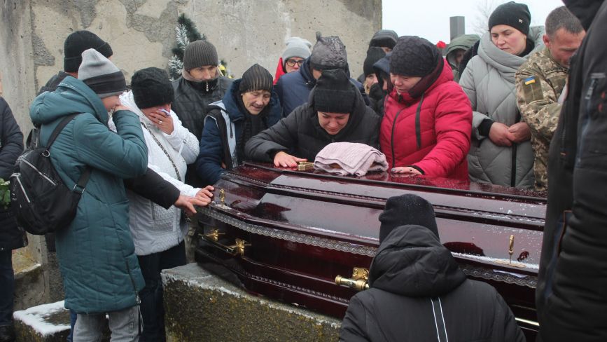 Сергія Федорука поховали поряд з племінником, який загинув у жовтні