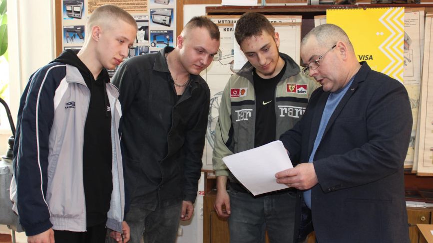 У Козятинському училищі обрали кращих слюсарів з ремонту колісних транспортних засобів