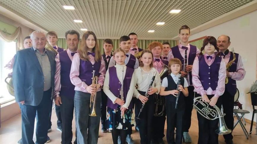 Звітні концерти у Козятинській дитячій музичній школі: поділилися фото виступів