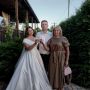 Молодята Геннадій та Ангеліна Мосюйди передали на ЗСУ більше 22 тисяч гривень з весільного аукціону