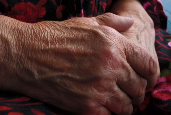 «Cина забрали в армію, він мене доглядав»