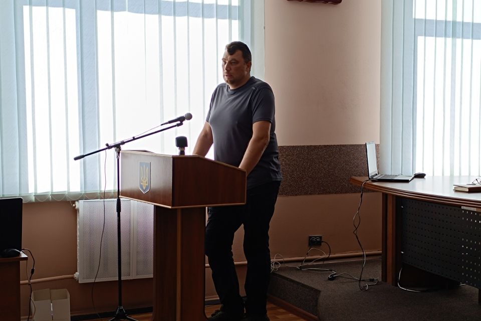 «Потрібно перевірити укриття в кожному ОСББ, а де немає підвалів у будинках — закупити бетонні укриття»