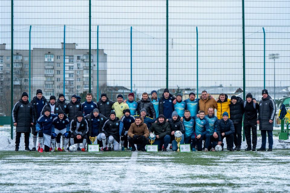 Ветерани «Моноліт» бронзові призери «Новорічного марафону»