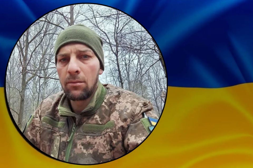 Глуховецька громада прощається з Героєм Романом Онищуком