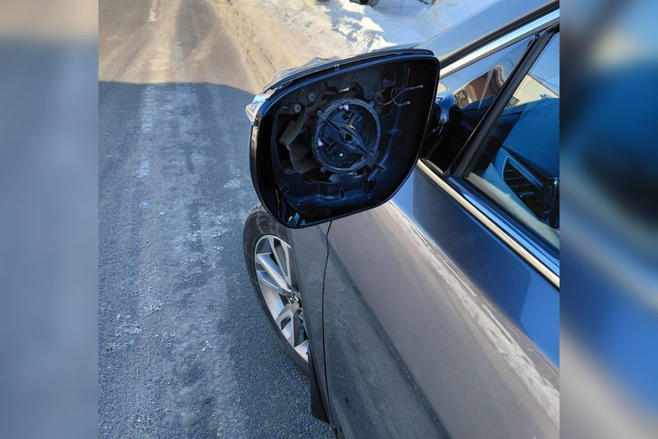 По Центральній у Козятині «побуцалися» два «Nissanа». Один із водіїв втік