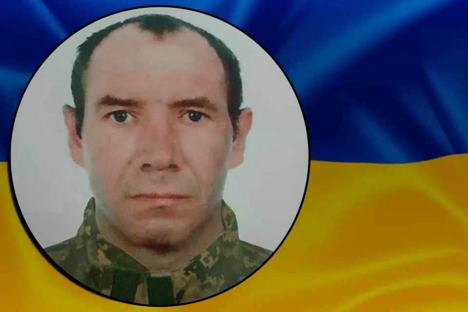 Живий коридор. До рідної домівки «на щиті» повертається Герой Михайло Біліченко