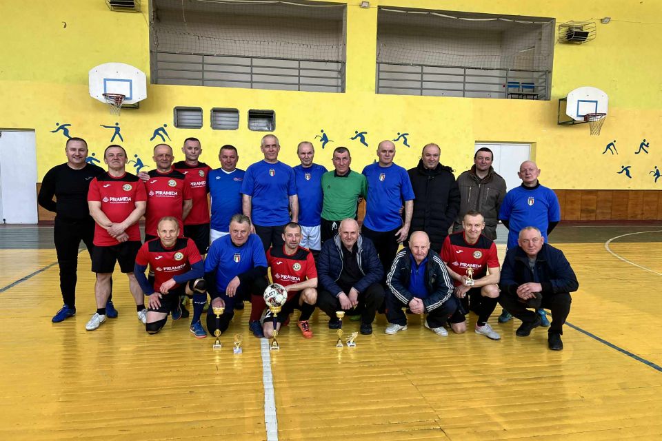 В турнірі «Сильні духом ветерани «Моноліт» не дали шансу суперникам.