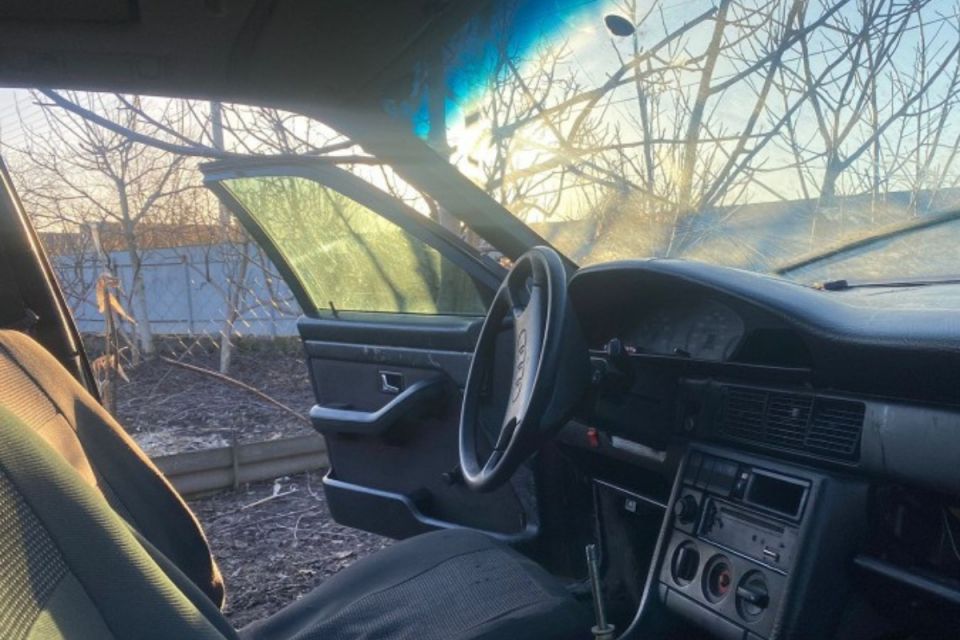 Викрав, поїхав і швидко продав: у Козятині іномарку «скинули» за безцінь