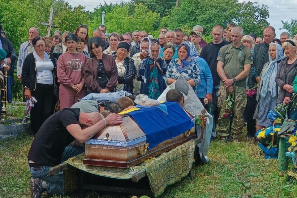 Солдат Руслан  Марчук зміг вижити на Харківщині та повернутися до своїх. Загинув — на Сумщині