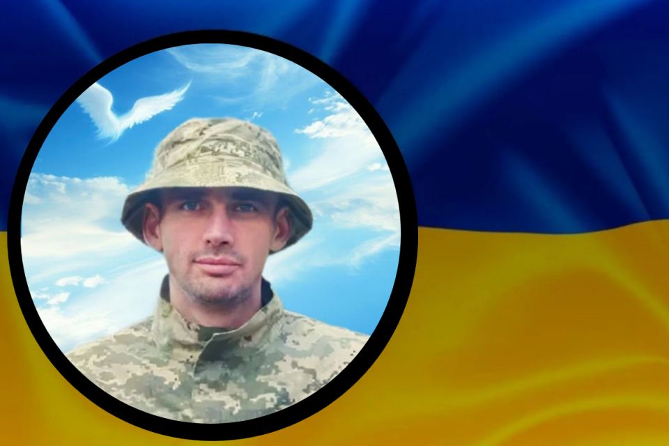 Махнівська громада з болем і шаною згадує Героя Євгенія Антонюка