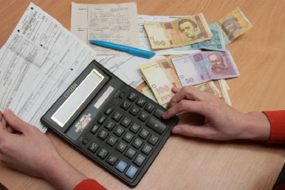 Можуть підняти тарифи на газ і світло