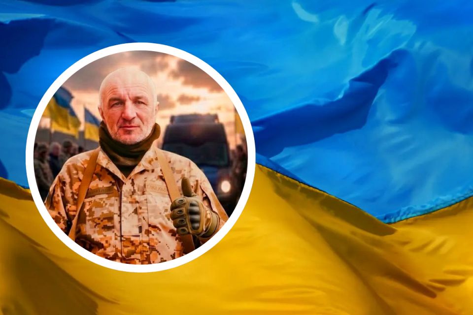 На щиті повертається Герой Сергій Добровольський. Живий коридор