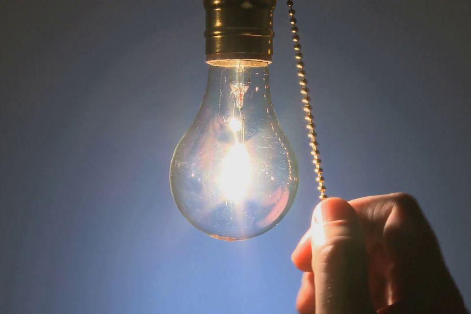 На Вінниччині ввели графіки погодинних відключень та обмежень споживання потужності