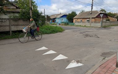 У Козятині взялися оновлювати дорожню розмітку