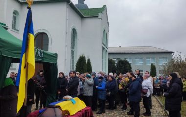 Петро служив у АТО і захищав Україну з 2022 В жовтні 2025 прийняв останній бій