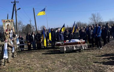 Прощалися з Воїном, який назавжди залишиться у пам’яті мужнім та нескореним