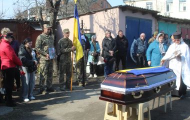 Він був важко поранений, побратими радили списатися, а він сказав «я не можу без вас»