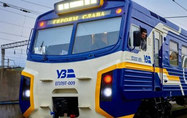 Електричка Козятин-Фастів тепер матиме додаткову зупинку