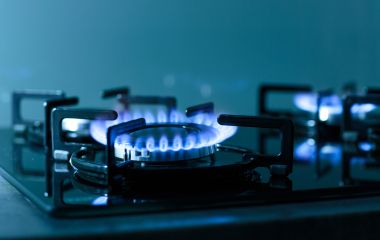 Українцям показали нові тарифи на газ: скільки коштуватиме куб у червні