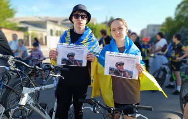 Подолали понад 11 кілометрів на велосипедах, щоб показати — Козятинська громада пам’ятає