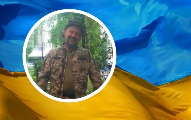 Чотири роки світлої пам'яті та невимовного болю. Пам'яті Героя Олександра Ольховича