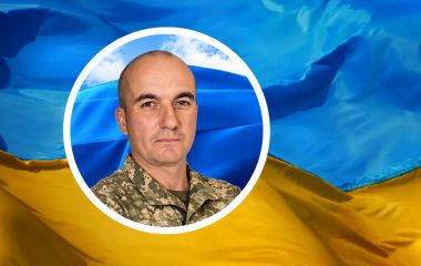 «Сьогодні у Миколаївці тихіше, ніж зазвичай. Бо село пам’ятає свого сина»