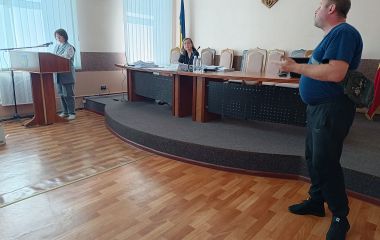 «Тим матерям, чиї сини загинули, є куди прийти і поплакати, а куди приходити нам?»