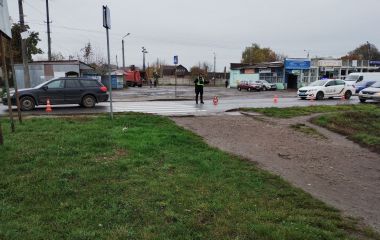 ДТП у Козятині: автомобіль наїхав на підлітка, що стояв на зупинці