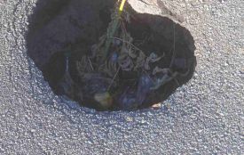 «Це не просто яма чи вибоїна. Це провал дороги»