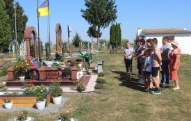 «Колюнчик, як же так? Я так тебе просила бути обережним»