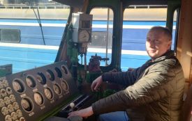 «Стільки провів поїздів, що кілька разів можна обгорнути земну кулю»