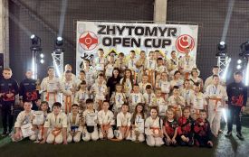 На престижних змаганнях в Житомирі наші каратисти вибороли 38 медалей