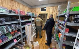 СБУ викрила на Вінниччині групу, яка виготовляла фальшиві електронні сигарети