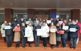 Козятинські освітяни вийшли на акцію « НІ – _звуженню_прав! ТАК_– три_мінімальні!»