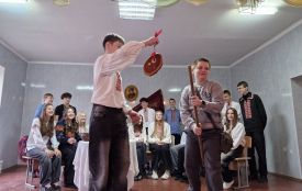 Веселі забави і смачні вареники: про Андріївські вечорниці у школах громади