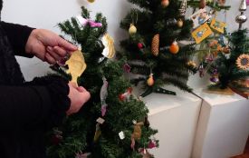 «Лускавки», космічні кораблі, скляні грибочки і не тільки — чим колись прикрашали ялинку козятинці