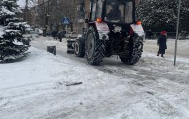 Складні погодні умови. У Козятині задіяна вся наявна комунальна техніка