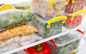 Світло зникло — ризик зріс: що відбувається з їжею під час розморожування