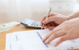 Робота є, а грошей немає: українські компанії встановили антирекорд із боргів по зарплаті