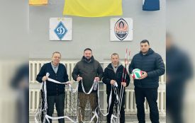 Для потреб ветеранів Козятинської громади передали професійний волейбольний мʼяч та сітку