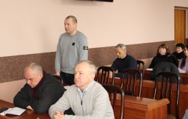 Чистка доріг від снігу, ремонт систем опалення в закладах освіти — про що говорили на апаратній нараді
