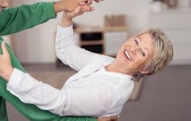 Жінок віком 50+ запрошують на танцювальну терапію