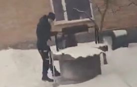 Поліцейські Хмільницького району врятували від вогню будинок військового