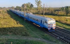 У березні змінюють періодичність курсування  низки електричок