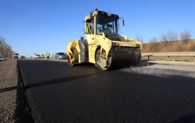 Ремонтують міжнародну трасу, що йде через Вінниччину