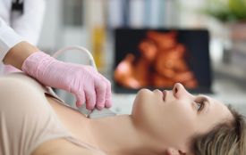 Відчуття «кому» в горлі: що таке дисфагія і чому це небезпечно