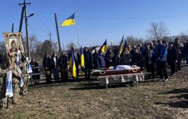 Прощалися з Воїном, який назавжди залишиться у пам’яті мужнім та нескореним