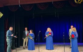 Козятинські «Струни серця» співали для енергетиків і ЗСУ