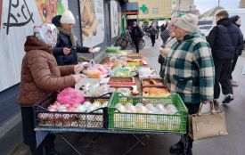 Волонтери-господині з Дубових Махаринців наготували перед Пасхою смакоти