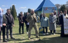 Олександр своєї сім’ї не мав та палко любив своїх 9 похресників